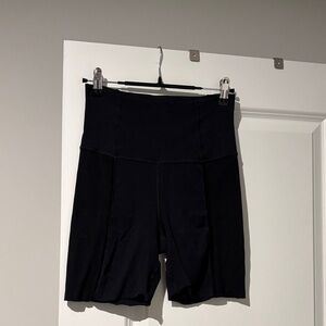 Nike ribbed biker shorts